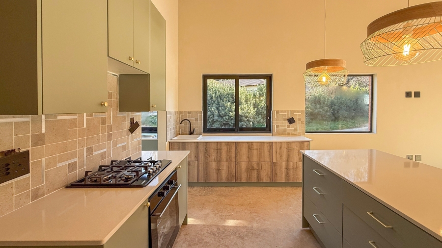 3 Bedroom Property for Sale in Magalies Golf Estate North West